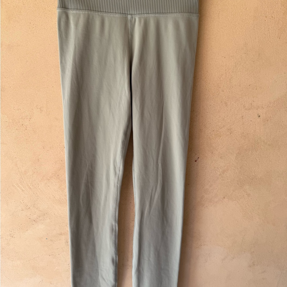 Vuori Green Leggings
